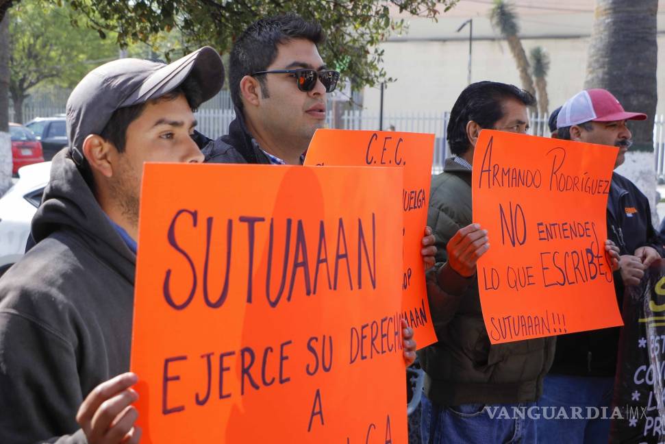 $!SUTUAAAN pide al Gobierno de Coahuila intervenir en conflicto con rector