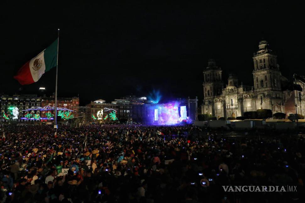 ‘¡Muera el clasismo, muera el racismo!’ Grita desde Palacio Nacional López Obrador