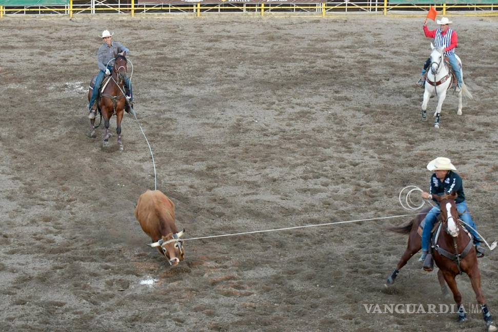 $!Omar Guerrero y Rolo del Campo se llevaron la categoría de Lazo por parejas.