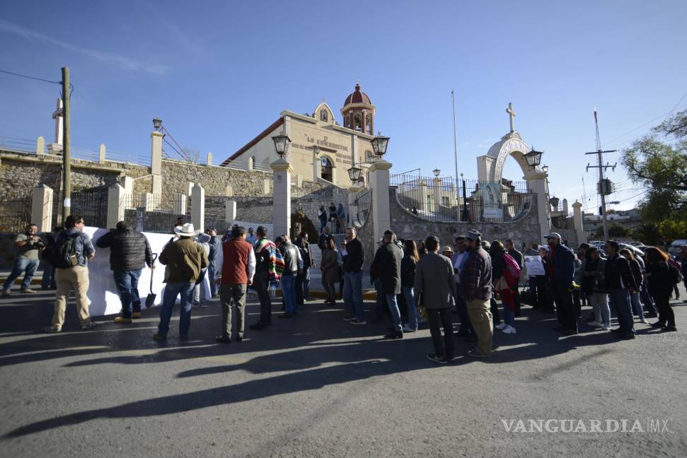 $!Ciudadanos marchan contra proyecto de torre en el Mirador de Saltillo