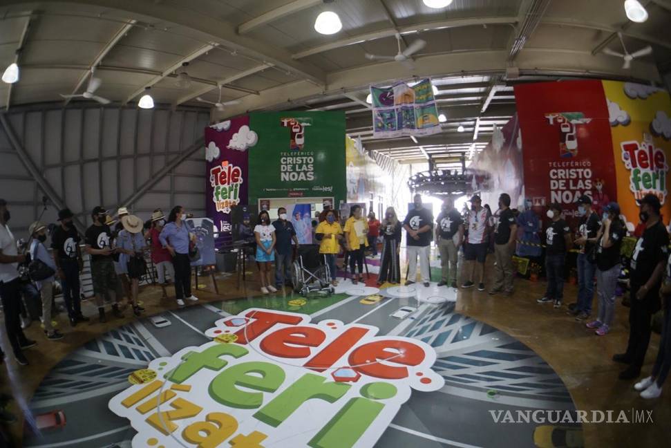 Club Mini Asociados México entrega sillas de ruedas a “salvemos héroes”