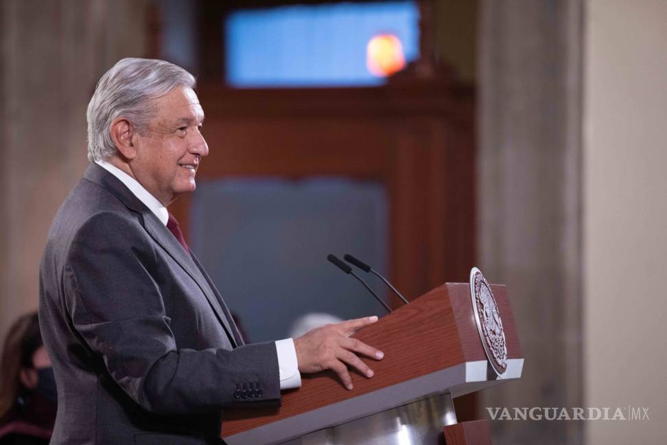 Si la ley permite la reelección, adelante: AMLO a Alcaldes de Coahuila