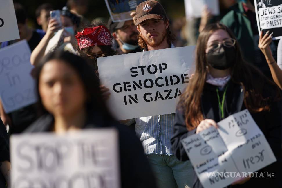 Estas son las imágenes de las protestas en varias ciudades del mundo tras el bombardeo al hospital Al Ahli en Gaza