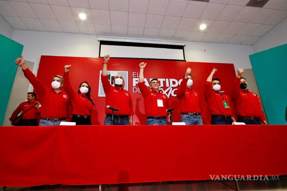 'El PRI ha vuelto'; dirigente en Coahuila vitorea 'carro completo'