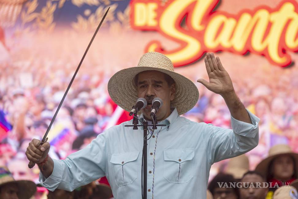 $!El presidente de Venezuela, Nicolás Maduro, da un discurso en un evento, en Caracas, Venezuela.