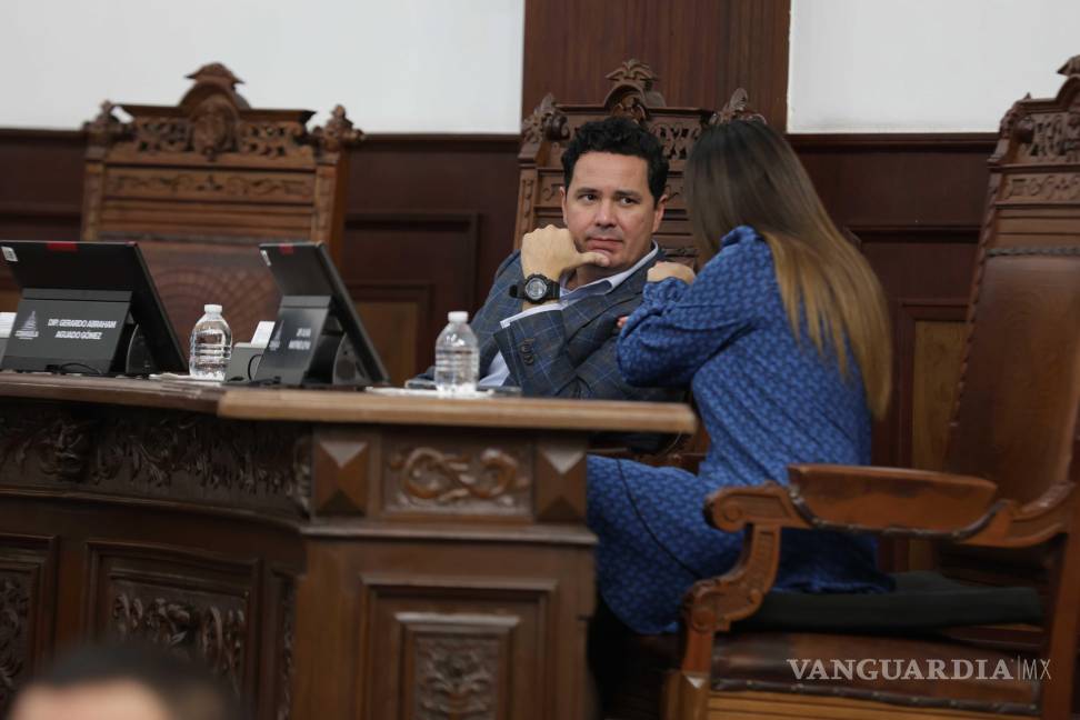 $!Gerardo Aguado, diputado panista, recordó que cualquier decisión sobre alianzas será tomada por los órganos internos del partido y que el plazo para registrarlas vence el 15 de diciembre.