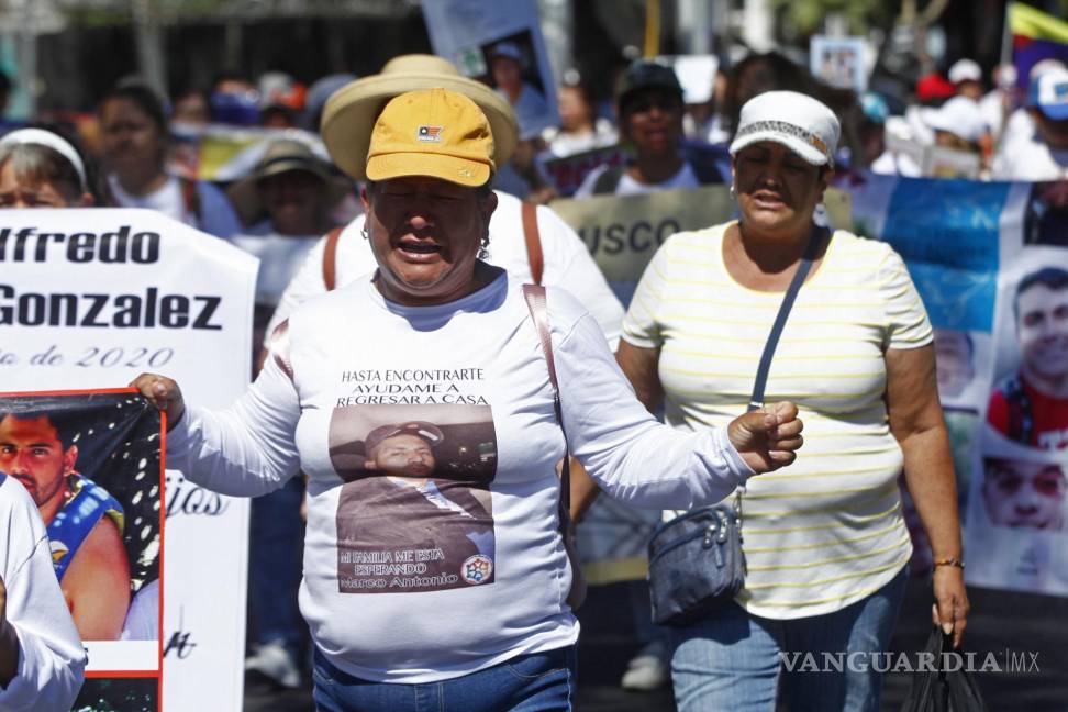 $!Marchan madres en la CDMX por sus desaparecidos; condenan omisiones de la autoridad