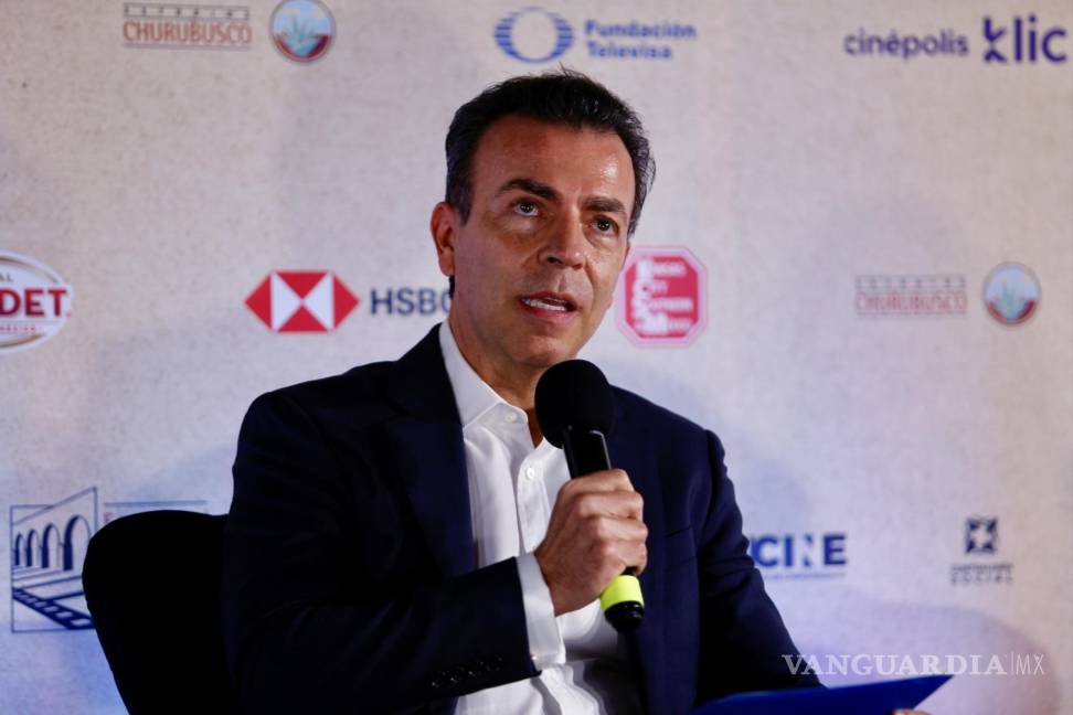 $!El presidente del 19 Festival Internacional de Cine de Morelia, Alejandro Ramírez Magaña, participa en una rueda de prensa en Ciudad de México (México). EFE/Carlos Ramírez
