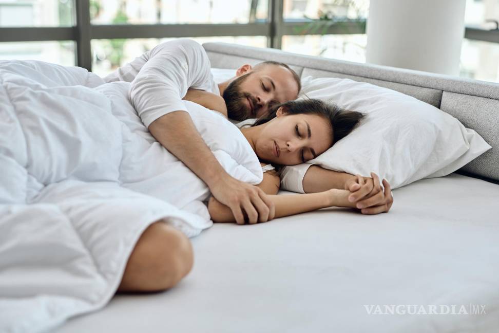 $!Muchas personas disfrutan de la sensación de seguridad que puede surgir al compartir la cama con una pareja.