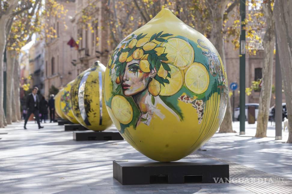 $!Limones decorados por ocho artistas nacionales e internacionales, conformaron la exposición Lemon Art Exhibition Touren Santo Domingo de Murcia.