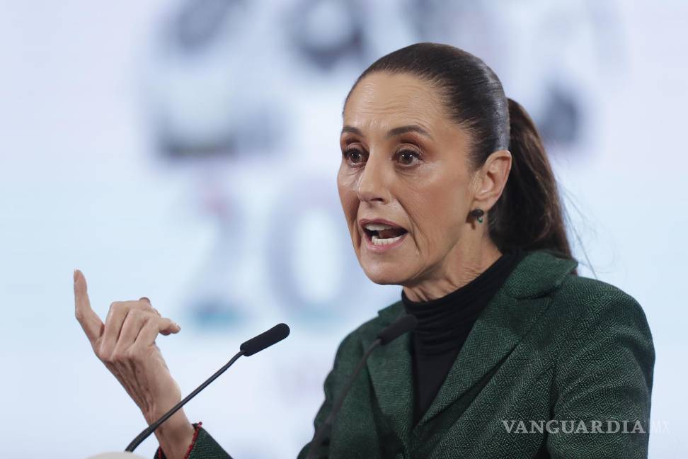 $!Claudia Sheinbaum afirmó que no hay nada sobre la amenaza de imponer de Donald Trump a productos mexicanos, y que la economía nacional está fuerte.