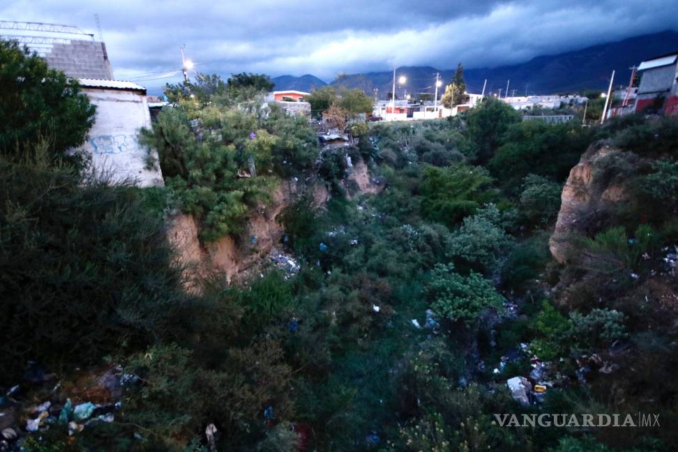 Huracán ‘Hanna’ llega hoy a Nuevo León e impacta a Saltillo; familias en riesgo se resisten al desalojo