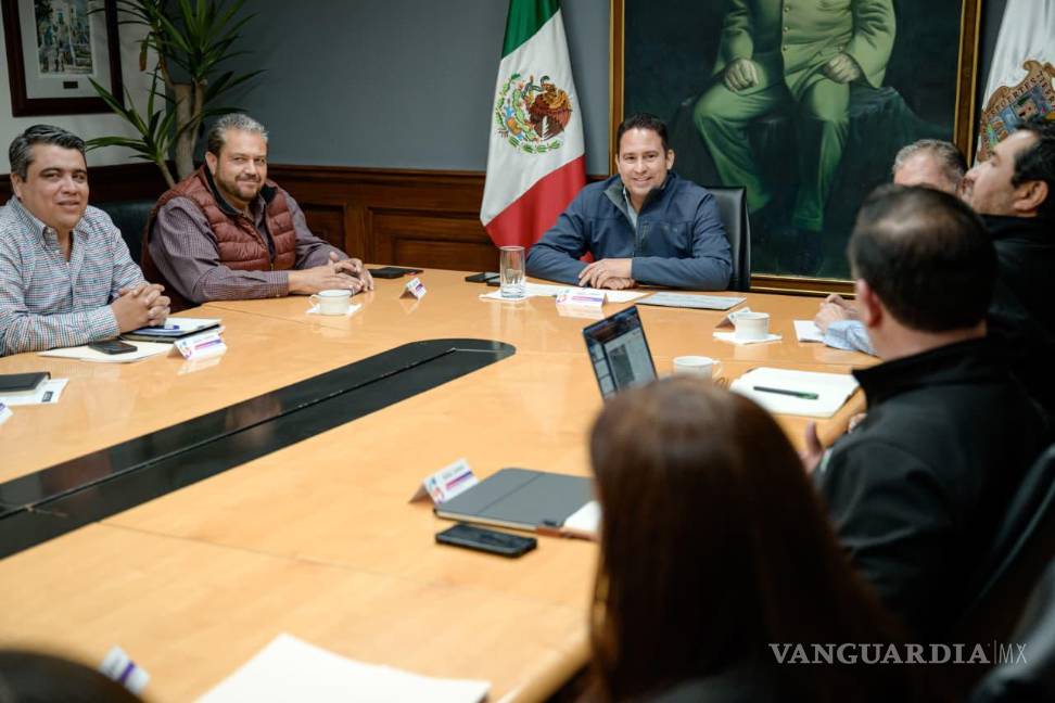 $!Autoridades municipales de Saltillo y Ramos Arizpe analizan alternativas para un servicio de transporte gratuito eficiente y seguro.