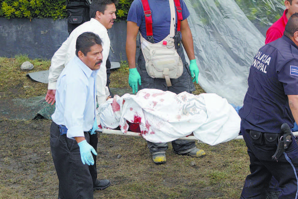 $!Camionazo en Saltillo, un muerto y 35 heridos