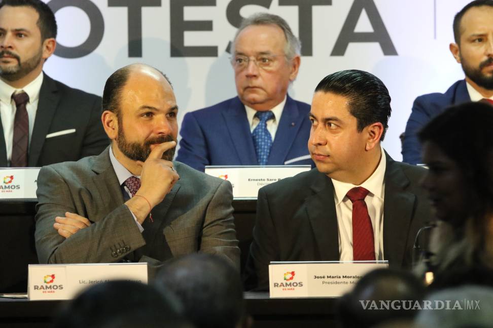 $!Rinde protesta como nuevo alcalde de Ramos Arizpe el priista José María Morales
