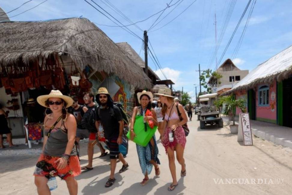 $!Pandemia de COVID-19 aumenta en Caribe mexicano tras vacaciones de invierno