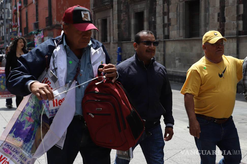 $!CIUDAD DE MÉXICO, 27 AGOSTO 2024.- Vidulfo Rosales, abogado de las madres y padres de los 43 normalistas desaparecidos de Ayotzinapa