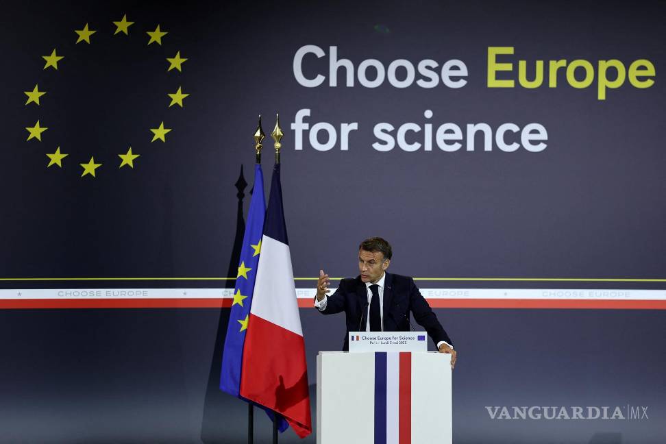 $!El presidente francés, Emmanuel Macron, pronuncia un discurso durante el evento “Choose Europe for Science”.