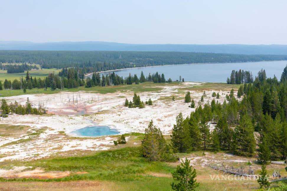 $!Yellowstone tiene casi 9.000 kilómetros cuadrados de lagos cristalinos. EFE/National Park Service