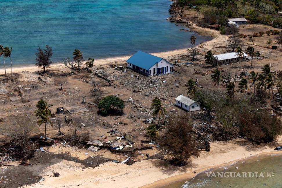 $!Daños en la isla Atata, en Tonga. EFE/EPA/Pois Christopher Szumlanski