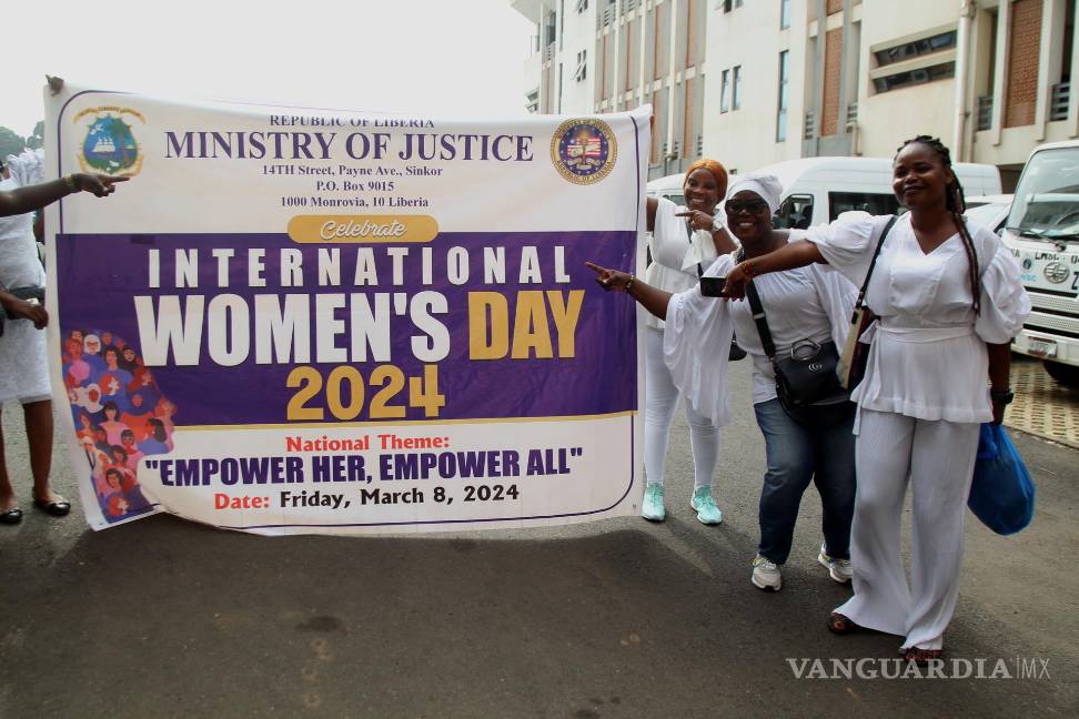 Mujeres alzan su voz en todo el para defender sus derechos y contra la violencia y la impunidad (fotos)
