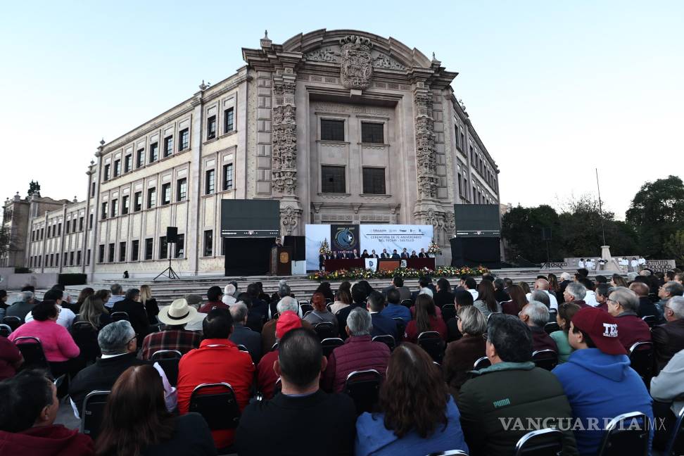 $!El acto conmemorativo reunió a la comunidad académica activa y jubilada de la institución.