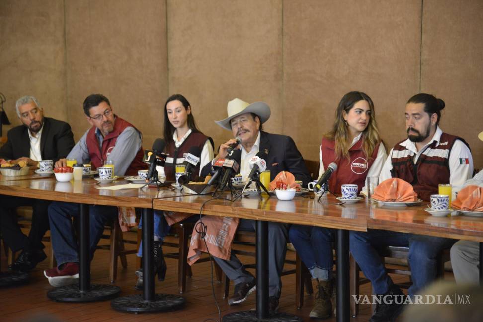 $!Guadiana Tijerina ofreció una rueda de prensa donde aseveró que el Partido del Trabajo únicamente está peleando por obtener los puntos requeridos para conservar el registro.