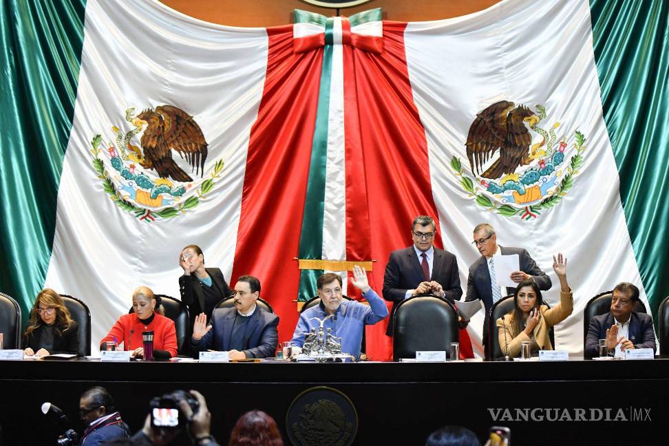 $!Sesión ordinaria en la que se decretó la declaratoria de reforma constitucional del dictamen que prohíbe el uso de vapeadores.