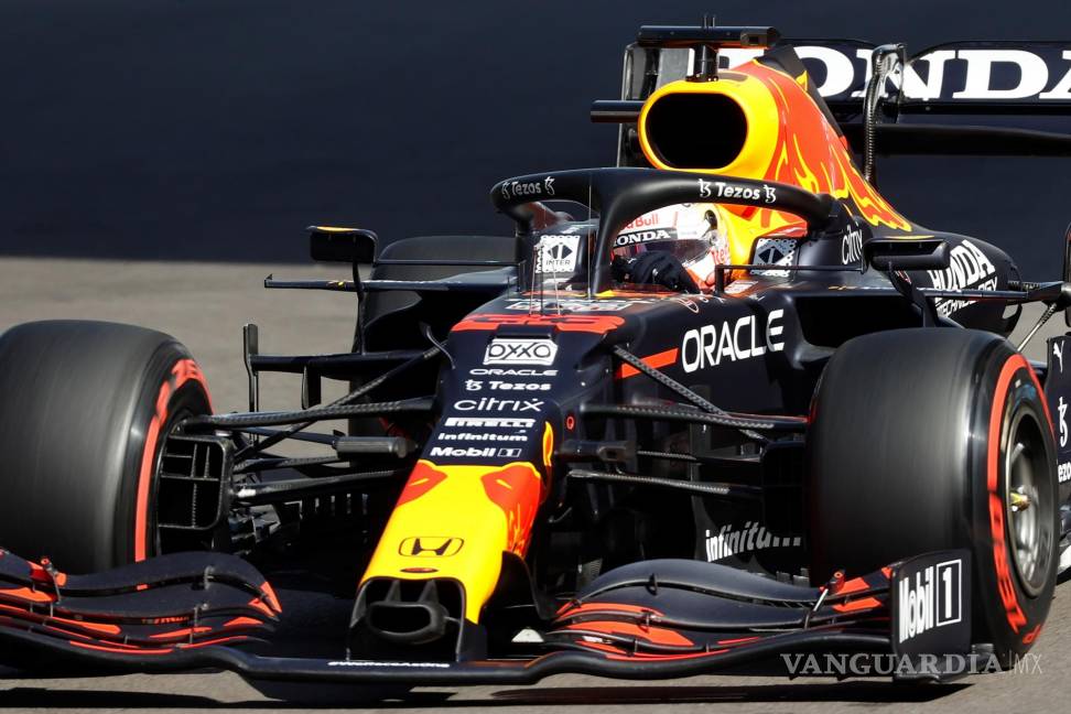 $!El holandés Max Verstappen de Red Bull participa en Hermanos Rodríguez en Ciudad de México