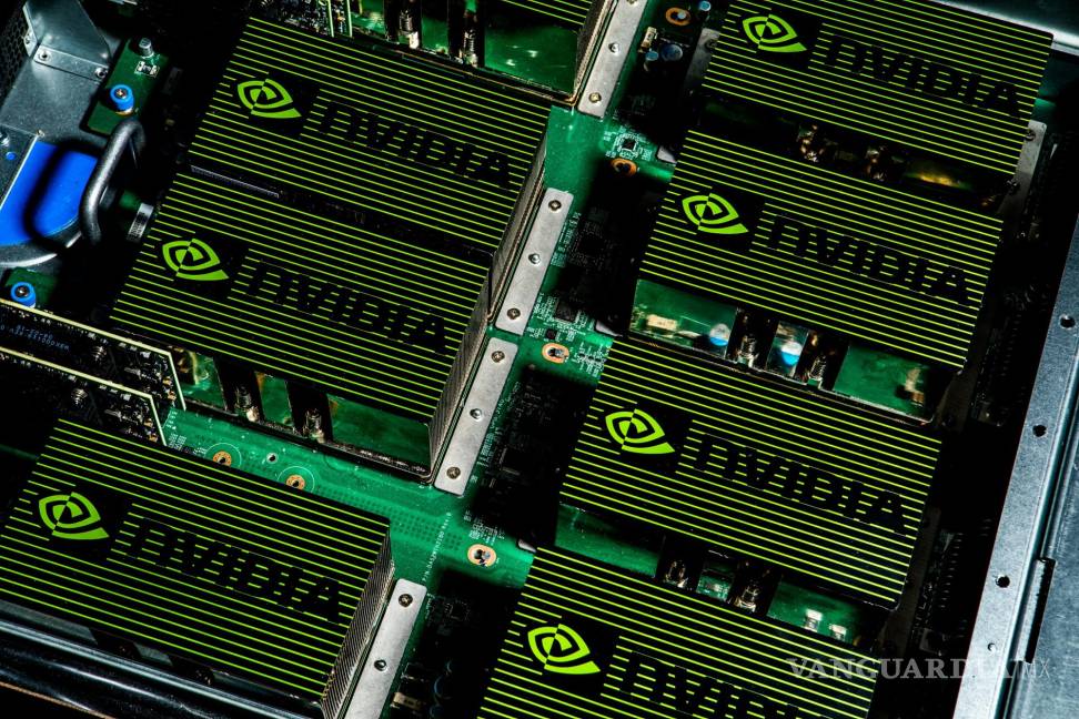 $!El servidor DGX-1 de Nvidia se muestra en la sede de la empresa en Santa Clara, California.