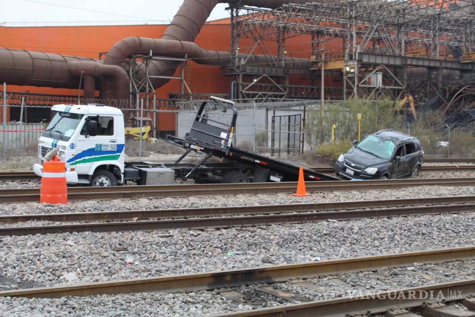 Despiden a operador de grúa que falleció realizando sus labores, en Ramos Arizpe