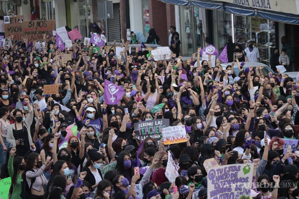 $![Saltillo, Coahuila 8 de Marzo del 2022 Marcha 8M en la plaza Tlaxcala y calles del centro]