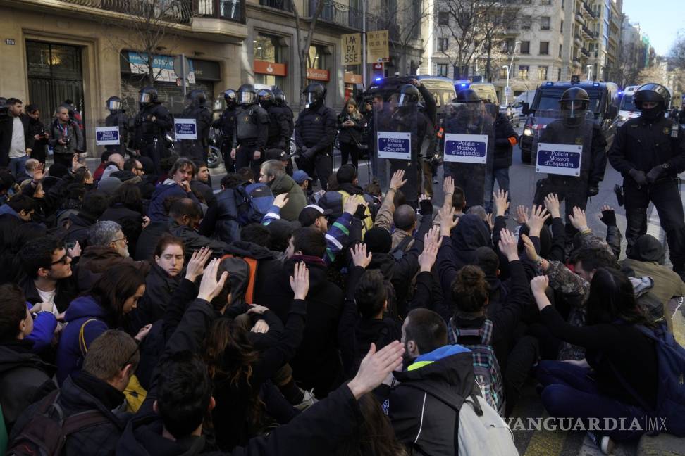 $!Inicia en España el juicio contra 12 independentistas catalanes