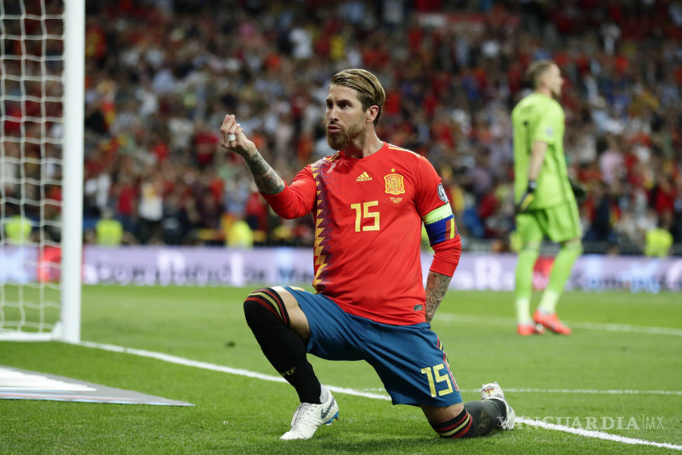 $!Llega Sergio Ramos a los 20 goles con España y se coloca entre los 11 máximos romperredes de la historia