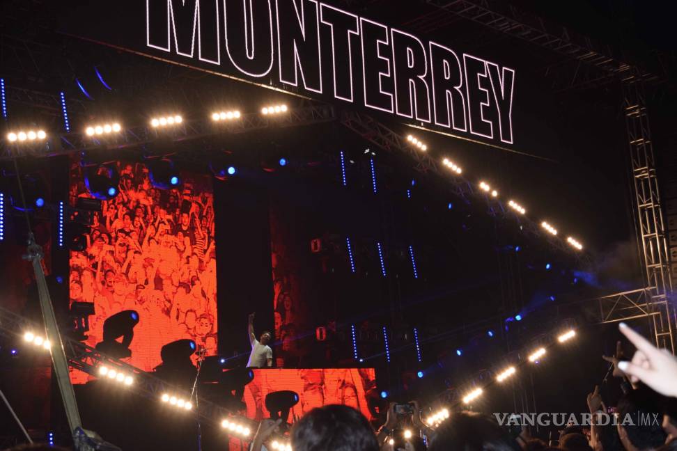 $!David Guetta hace vibrar a miles de fanáticos en Monterrey