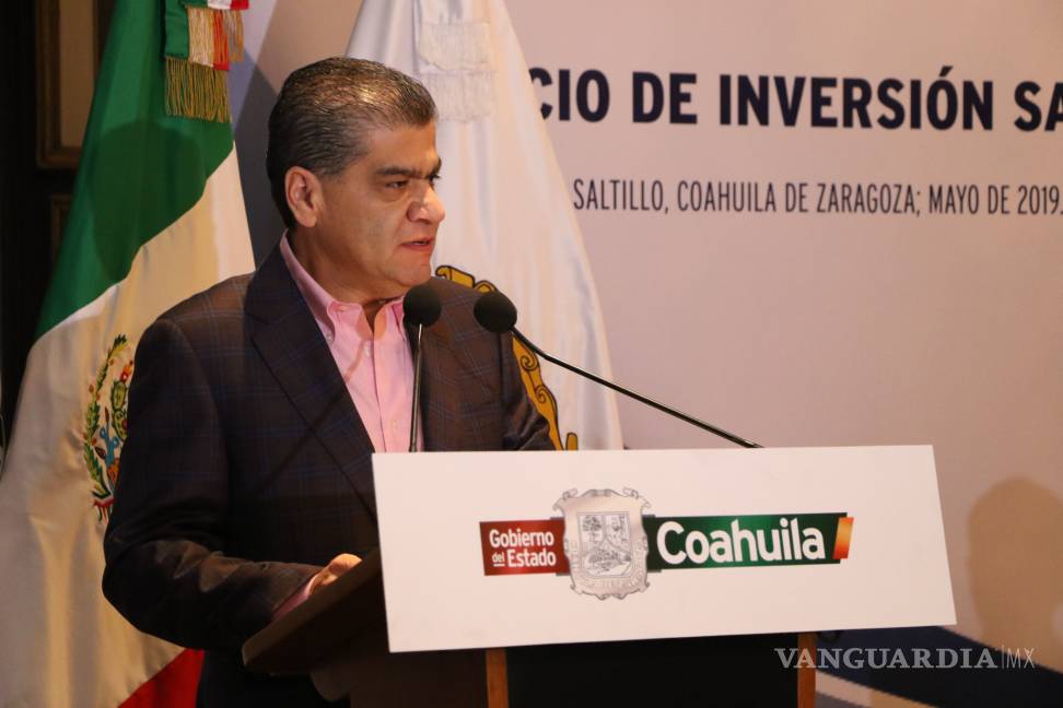 Pide Miguel Riquelme inversiones al IMSS