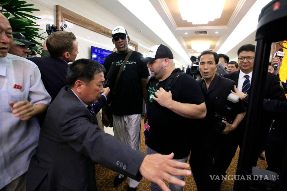 Llega Dennis Rodman a Corea del Norte con la intención de "abrir la puerta" al diálogo