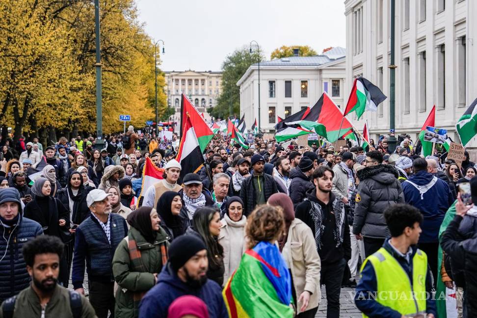 Estas son las imágenes de las protestas en varias ciudades del mundo tras el bombardeo al hospital Al Ahli en Gaza