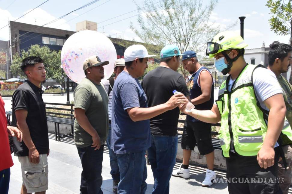 Ante altas temperaturas Nuevo León pone en marcha Operativo de Hidratación