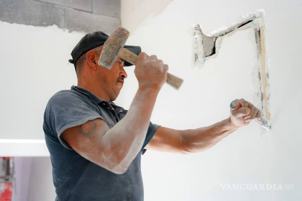 $!A marchas forzadas se trabaja en la construcción de las clínicas.