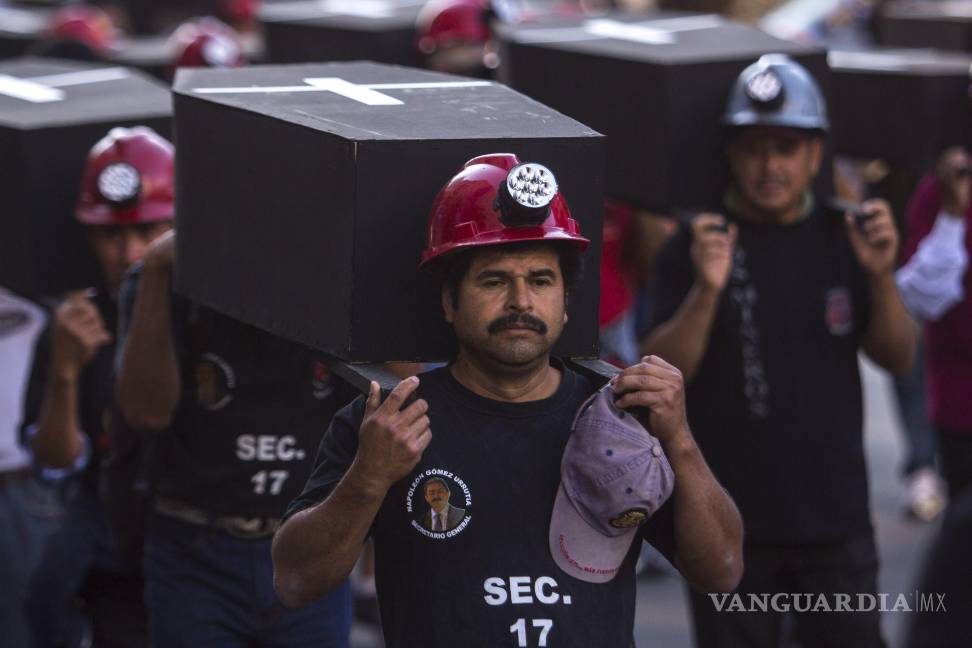 18 años de la explosión de la mina Pasta de Conchos, entre promesas incumplidas (fotos)