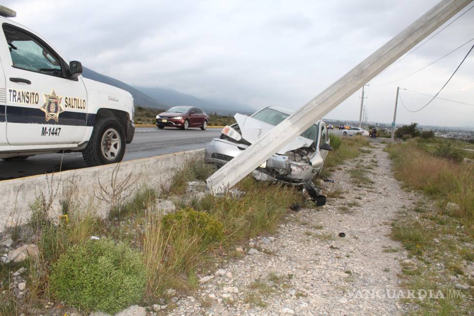 $!El poste de concreto impactado ya había sido reparado anteriormente debido a otro percance similar registrado en la misma ubicación.