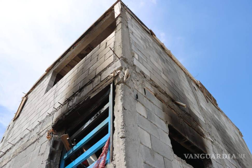 $!Saltillo: van tras involucrados por doble asesinato en incendio