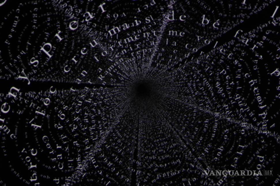 $!La exposición Caudales del artista mexicano Rafael Lozano-Hemmer se exhibe en la Casa de México en Madrid. EFE/Giannis Triantafyllidis