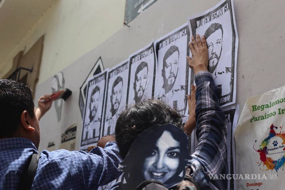 $!Periodistas exigen justicia a un año del asesinato de Rubén Espinosa