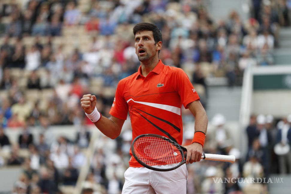 $!Djokovic y Zverev avanzaron a tercera ronda de Roland Garros