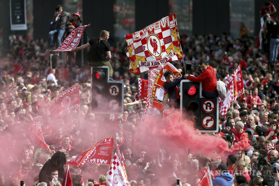 $!Se desata la locura en Liverpool tras la Champions (fotos)