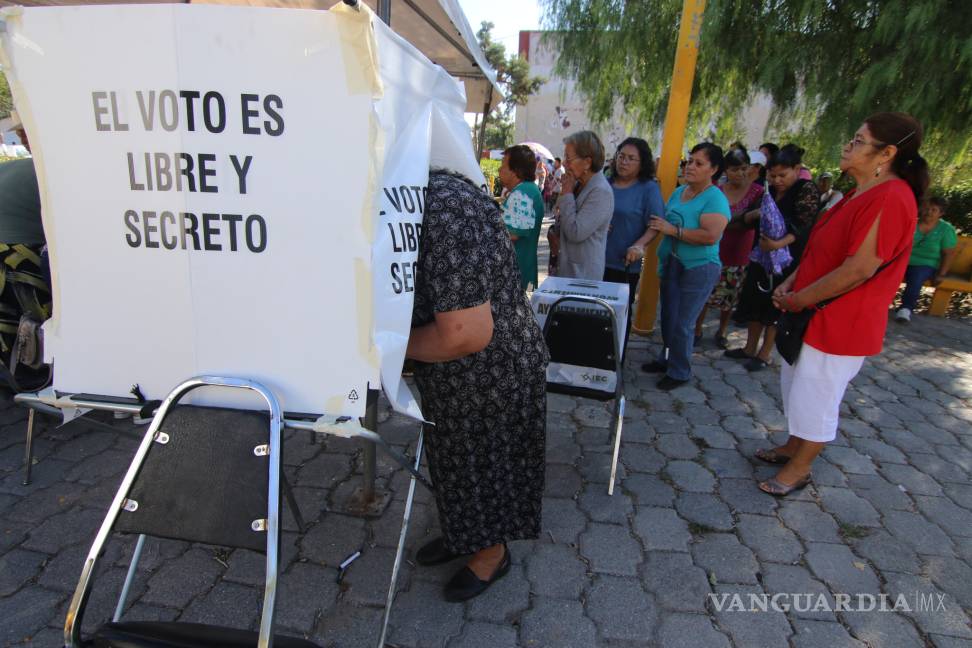 $!Arrancan en Coahuila elecciones internas del PRI