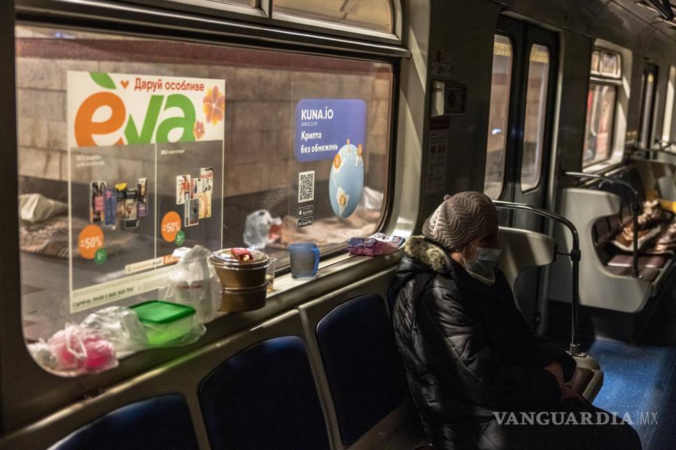 Vagones del metro se convierten en el hogar de ucranianos