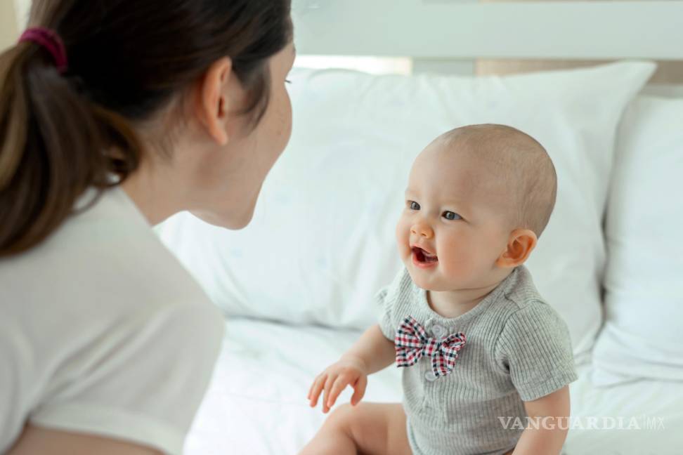 $!Desde que nacen, los bebés están rodeados de lenguaje, pero se requiere tiempo y esfuerzo para que pasen del balbuceo al lenguaje propio de la infancia.